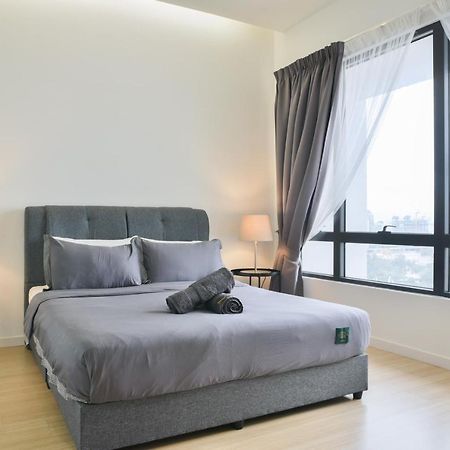 Usj One Subang Jaya By Widebed Appartement Buitenkant foto