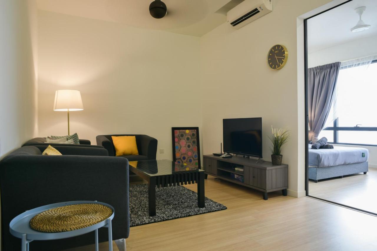Usj One Subang Jaya By Widebed Appartement Buitenkant foto